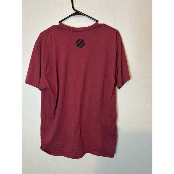 UFC Gym Men's XL T-Shirt Maroon Heather Short Sleeve Training Workout MMA - Picture 3 of 4